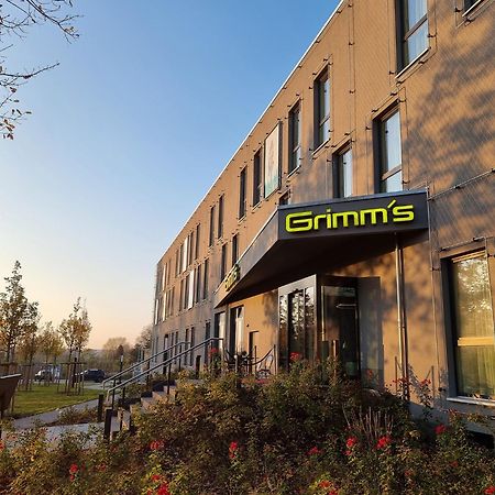 Отель Grimm'S Berlin Potsdam Тельтов Экстерьер фото